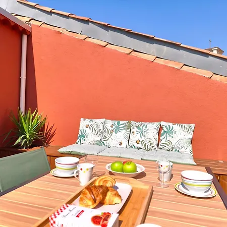 Mistral 3 Elegant Duplex 2 Avec Terrasse Et Climatisation, A Proximite Immediate Du Port * Cassis