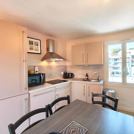 Mistral 3 Elegant Duplex 2 Avec Terrasse Et Climatisation, A Proximite Immediate Du Port Apartment Cassis