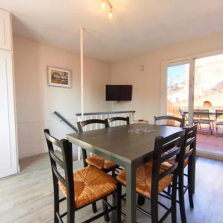 Mistral 3 Elegant Duplex 2 Avec Terrasse Et Climatisation, A Proximite Immediate Du Port Apartmán *