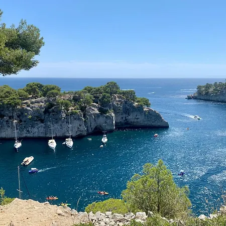 Mistral 3 Elegant Duplex 2 Avec Terrasse Et Climatisation, A Proximite Immediate Du Port * Cassis